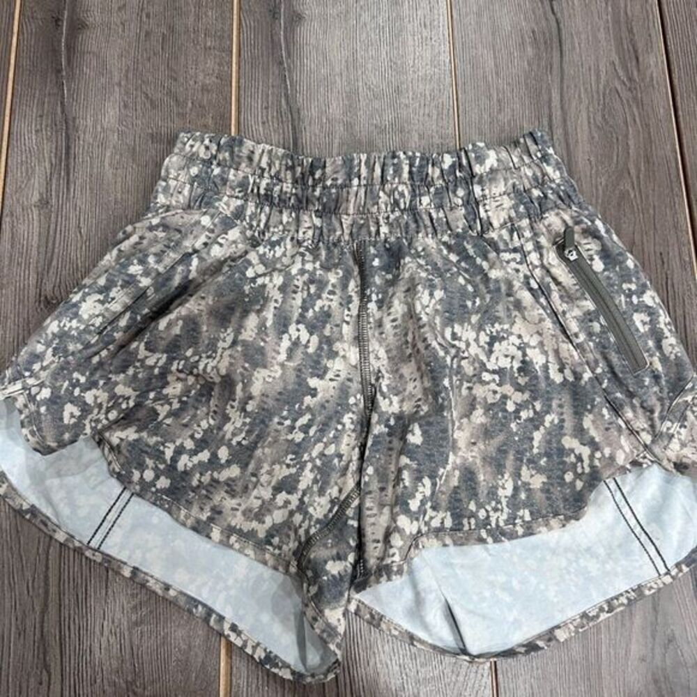 Lululemon Tracker Short 4”